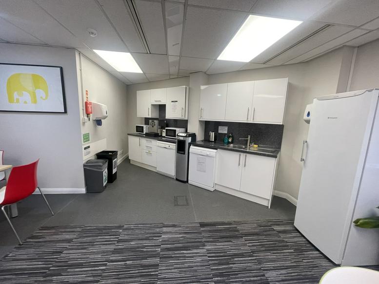 Photo of an office at 2a Charing Cross Road WC2H 0HF