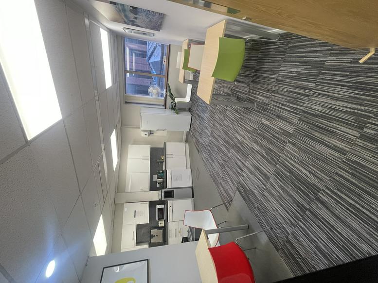 Photo of an office at 2a Charing Cross Road WC2H 0HF
