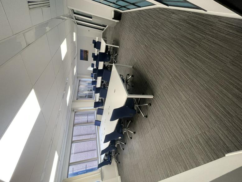 Photo of an office at 2a Charing Cross Road WC2H 0HF