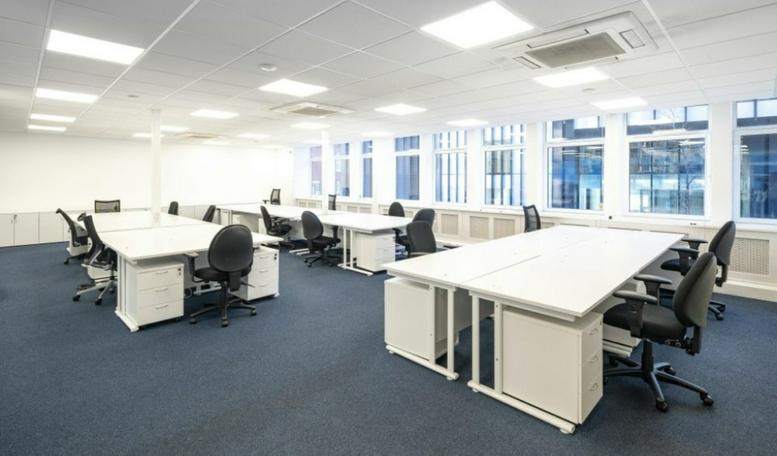 Image of the workspace at 32-38 Dukes Place, City Of London EC3A 7LP