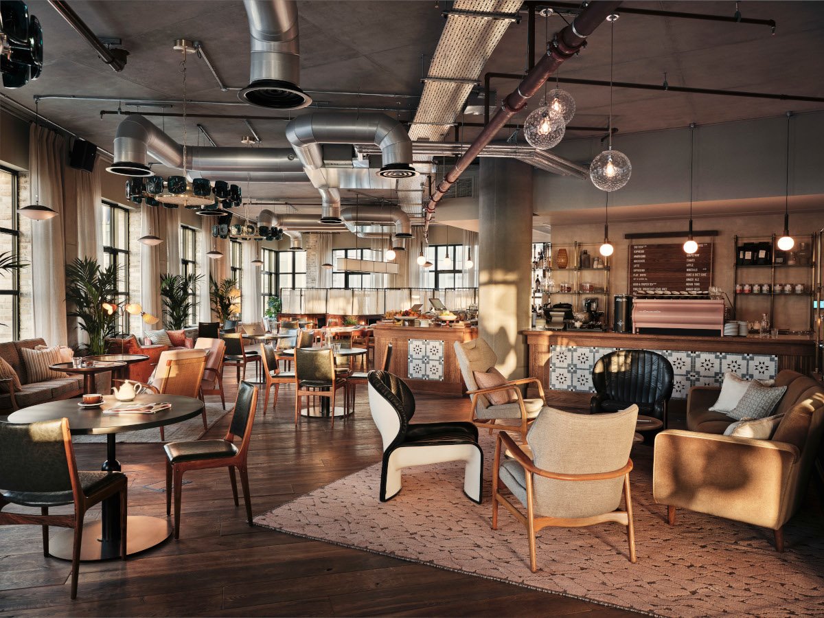 Image of the workspace at 32 Blackfriars Road SE1 9PB