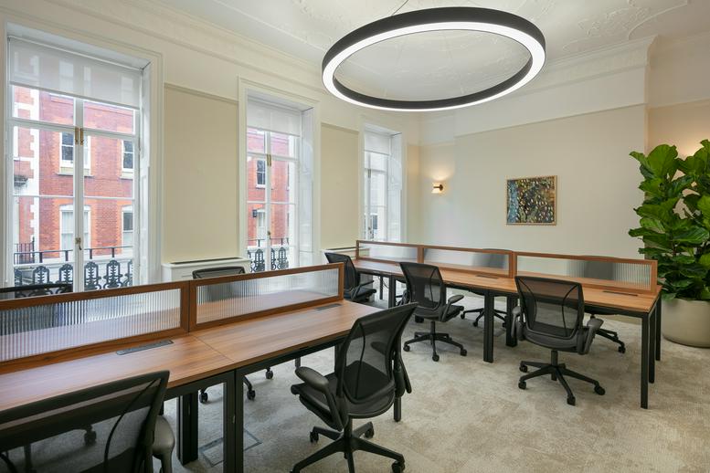 Photo of an office at 32 Welbeck Street, Marylebone W1G 8EU