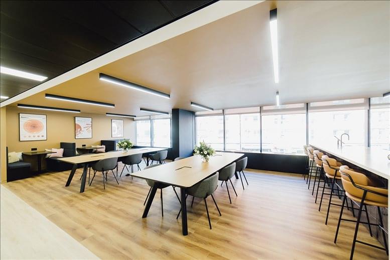 Photo of an office at 330 High Holborn, Holborn Gate WC1V 7QH
