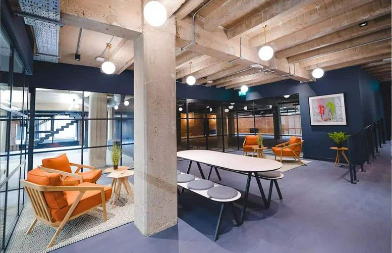 Photo of an office at 338-346, Goswell Road EC1V 7LQ