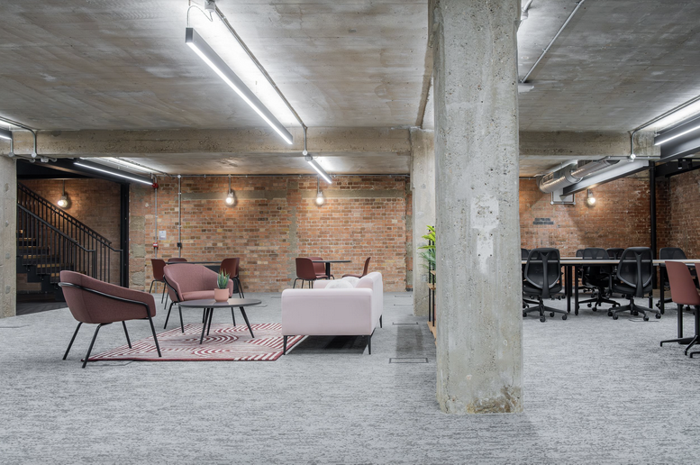 Photo of an office at 338-346, Goswell Road EC1V 7LQ