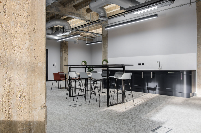 Photo of an office at 338-346, Goswell Road EC1V 7LQ