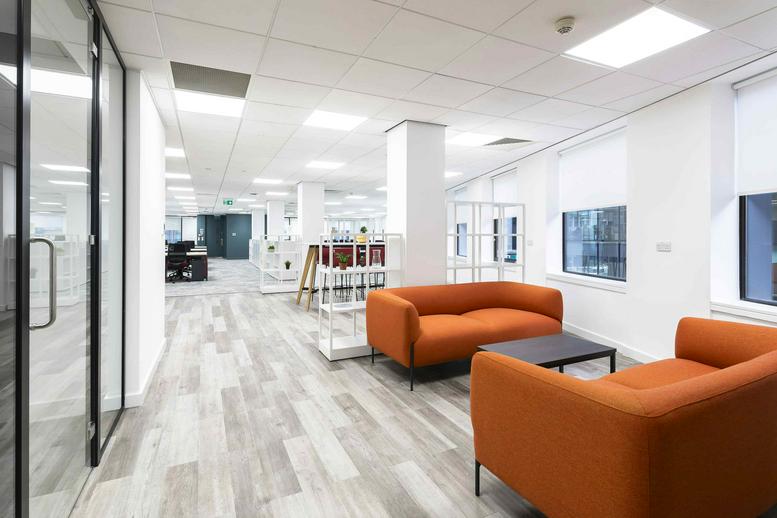 Photo of the workspace available at 33 Creechurch Lane, City Of London EC3A 5EB