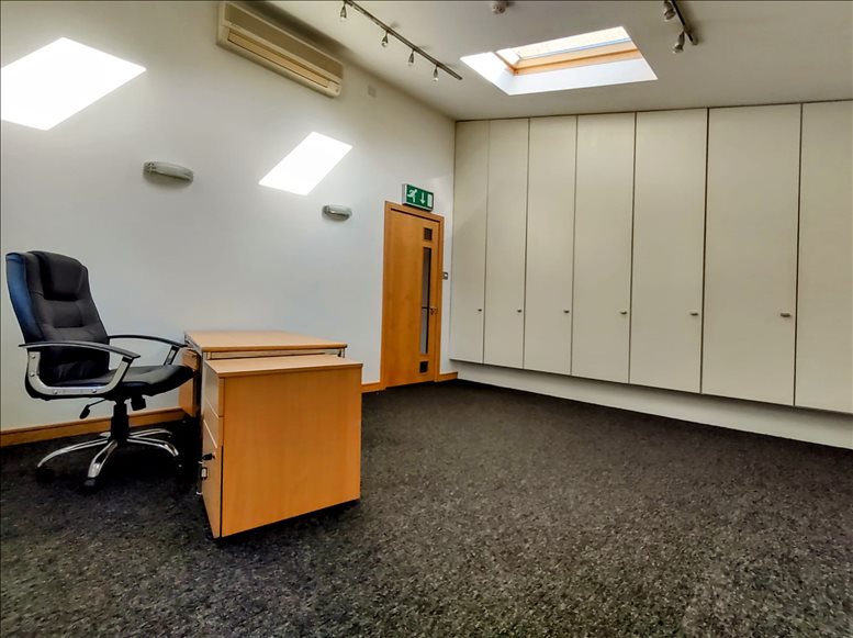 Photo of the workspace available at 344 Croydon Road BR3 4EX