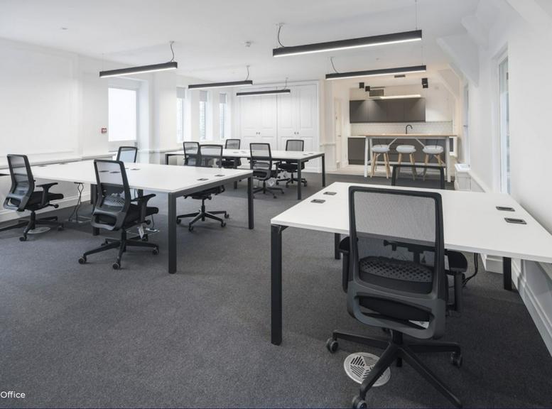 Bank office space at 34 Threadneedle Street, City Of London EC2R 8AY