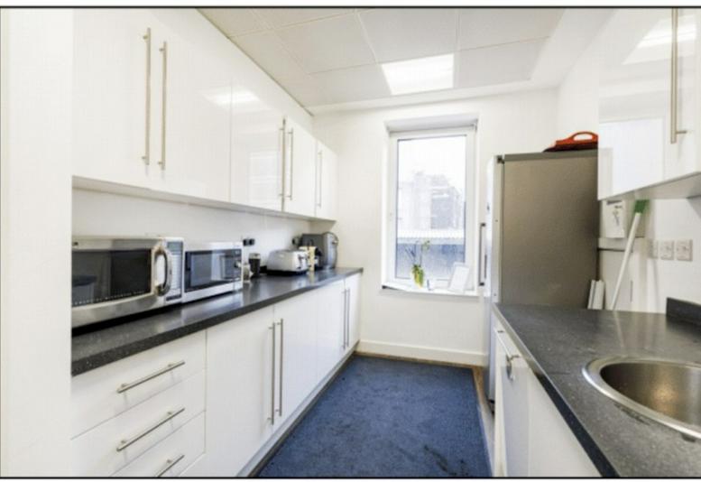 Photo of the workspace available at 35-39 New Bridge Street, 2nd Floor EC4V 6BW