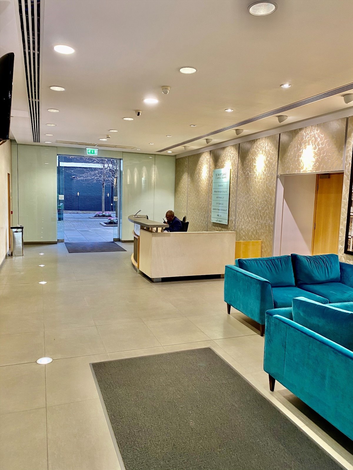 Photo of the office space available at 35 Park Lane, Mayfair W1K 1RB 