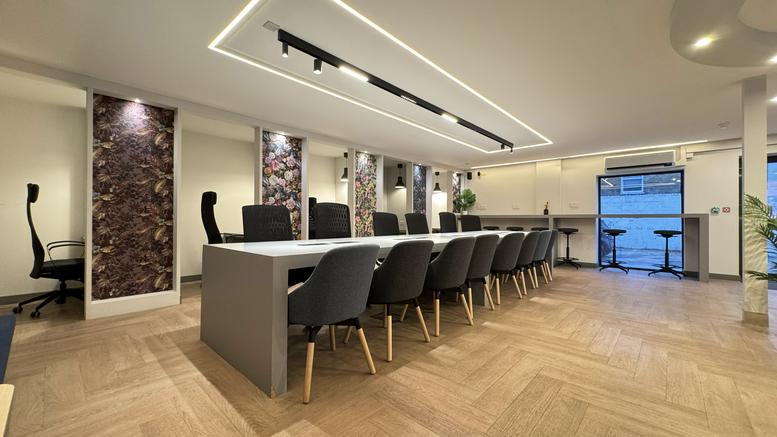 Photo of the office space available at 360, Brighton Road CR2 6AL