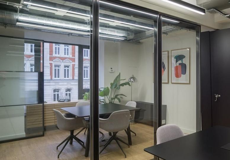 Photo of an office at 390, Strand, Covent Garden WC2R 0LT