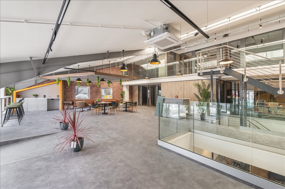Photo of an office at 3 Humber Road, Millennium Business Centre NW2 6DW