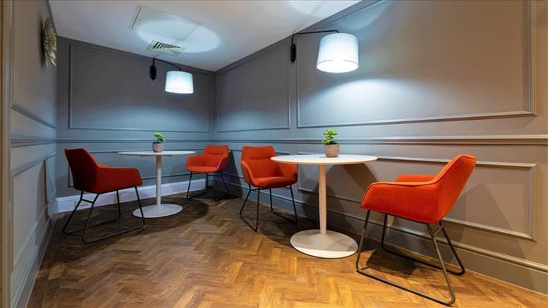Image of an office at 3 Queen Street W1J 5PA