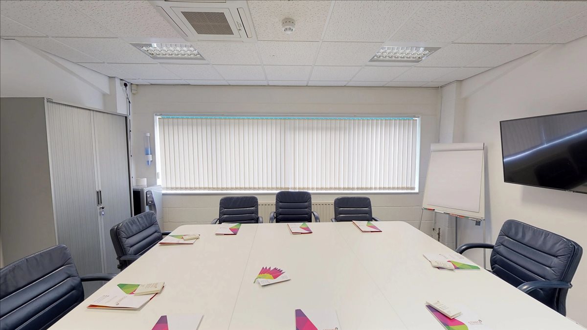 Image of the workspace at 3 Soothouse Spring, Suite 19 AL3 6PF