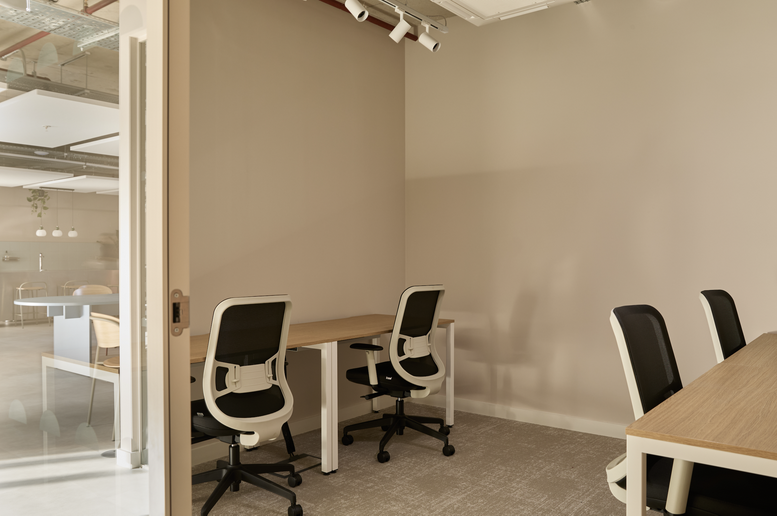 Photo of an office at 3, Watermead Way N17 9QZ