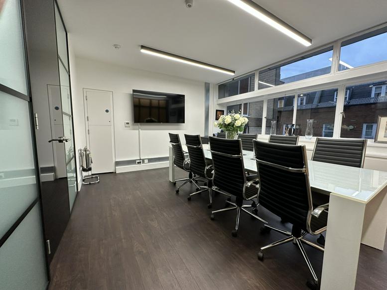 Photo of an office at 3rd Floor, 45 Albemarle Street W1S 4JL