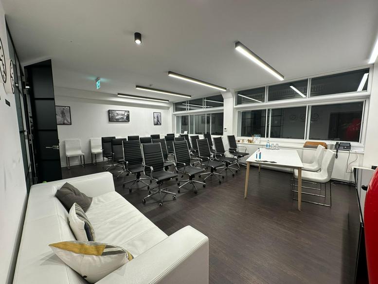Photo of an office at 3rd Floor, 45 Albemarle Street W1S 4JL