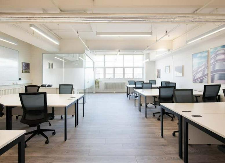 Photo of an office at 40 Bowling Green Lane EC1R 0NE