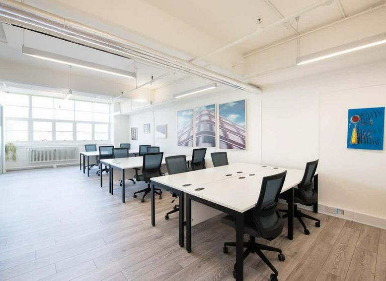 Photo of an office at 40 Bowling Green Lane EC1R 0NE