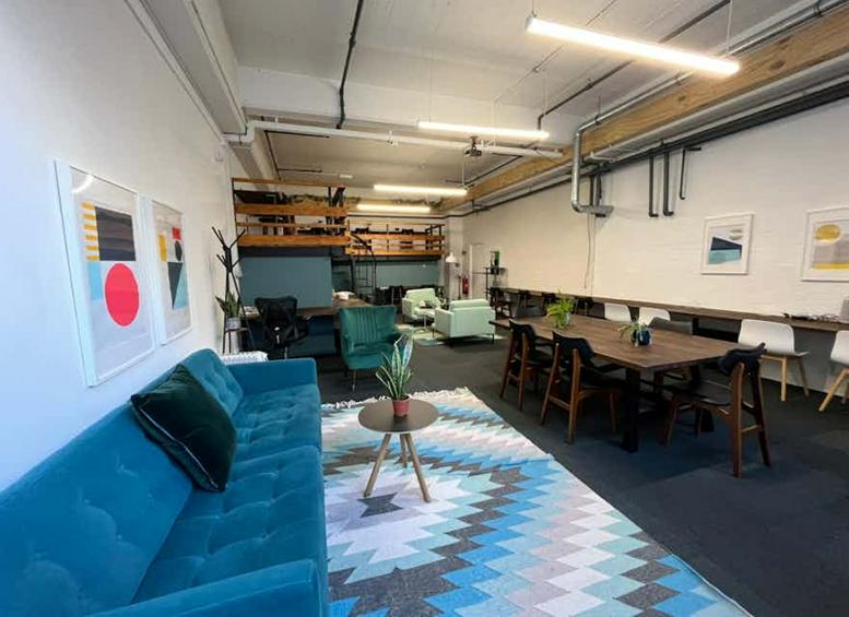 Photo of an office at 40 Bowling Green Lane EC1R 0NE
