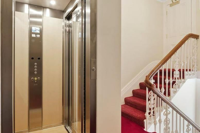 Private & Serviced Offices at 40, South Audley Street in Park Lane