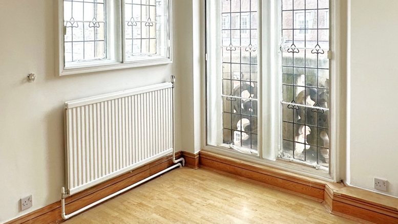 Facilities furnishings & layout of the office for rent at 41, Whitehall SW1A 2BY
