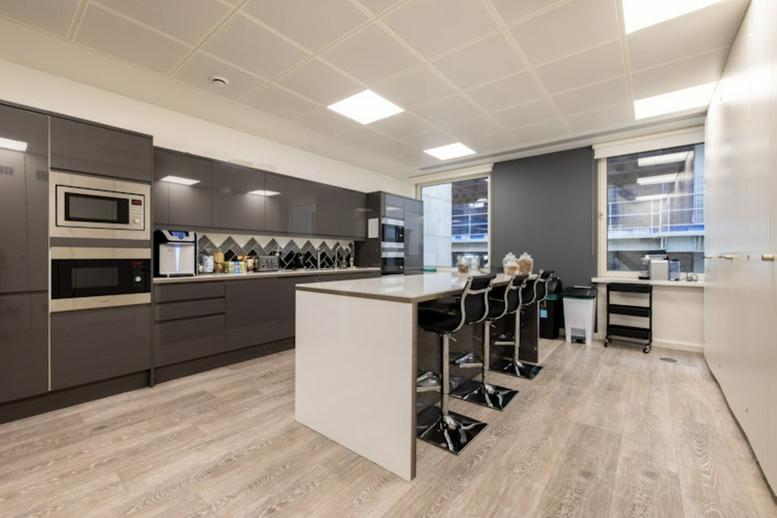 Photo of an office at 42 New Broad Street, 2nd Floor EC2M 1JD