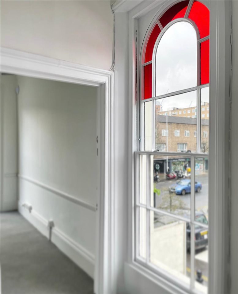 Image of the workspace at 440 Kings Road SW10 0LH