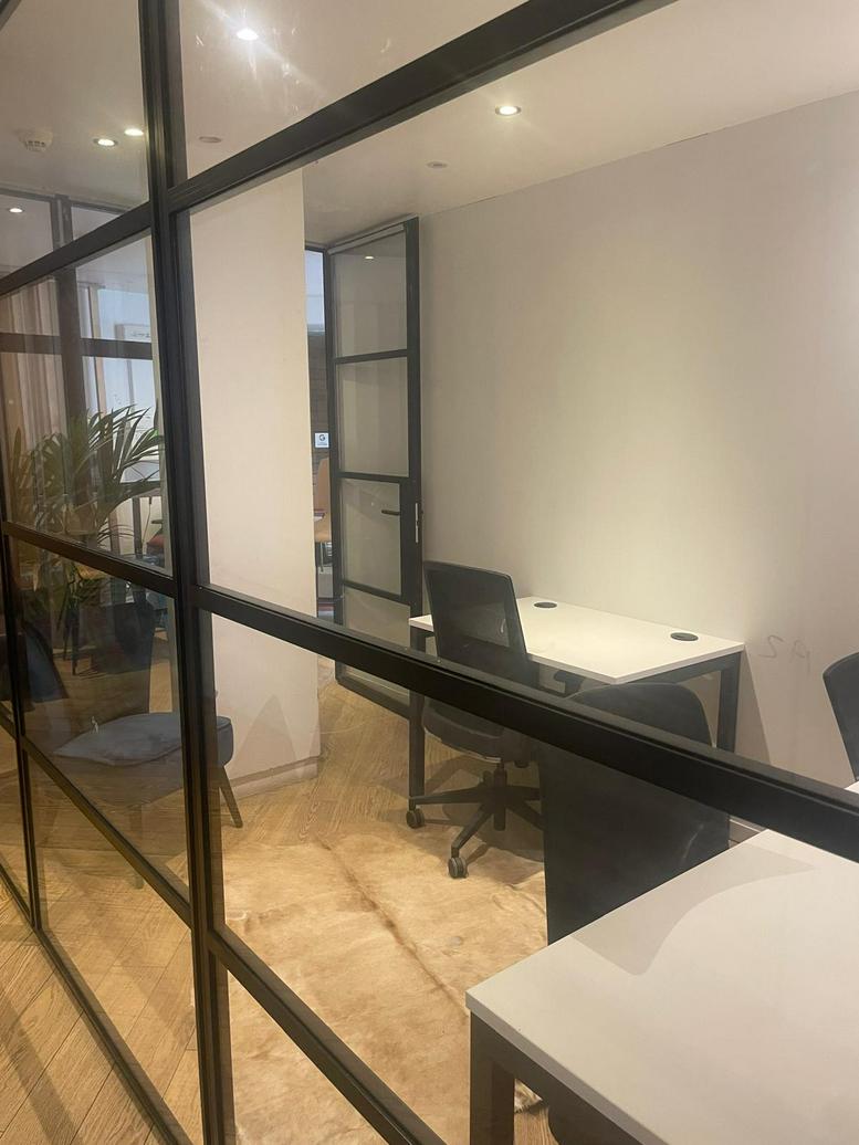 Image of the workspace at 44, Royal Parade Mews SE3 0TN