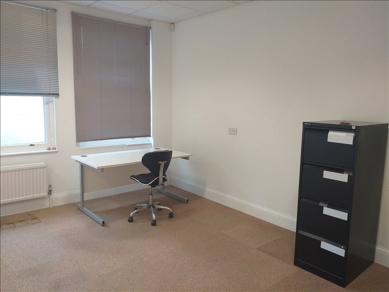 Image of the workspace at 45 St Mary's Road W5 5RG