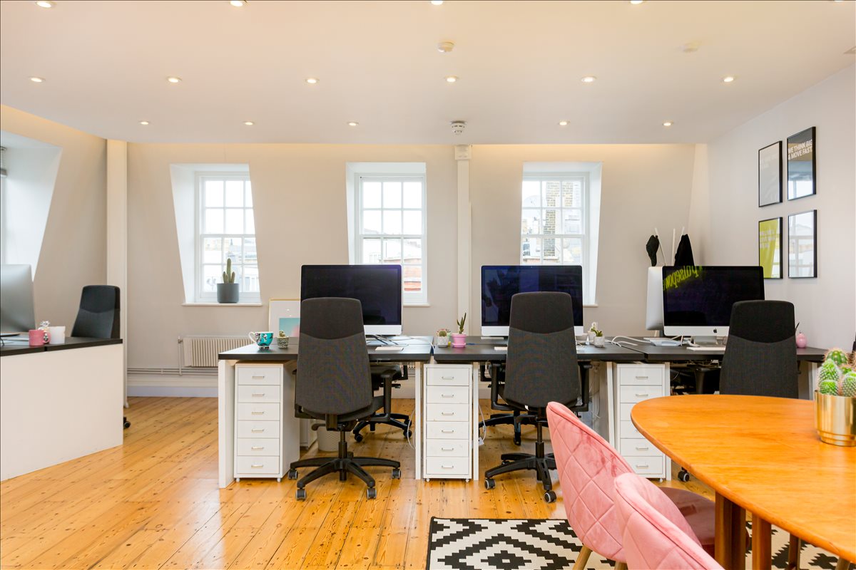 Photo of an office at 47 Dean Street, West End W1D 5BE