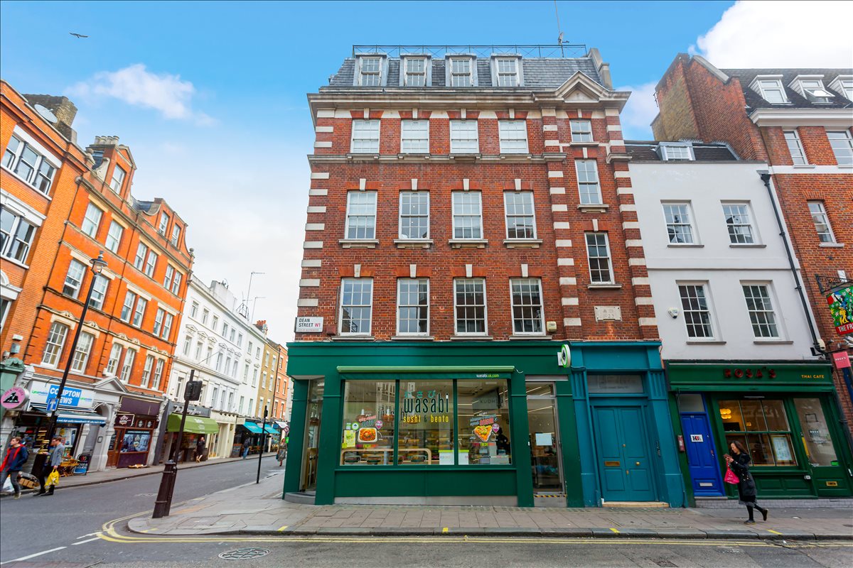 Photo of an office at 47 Dean Street, West End W1D 5BE