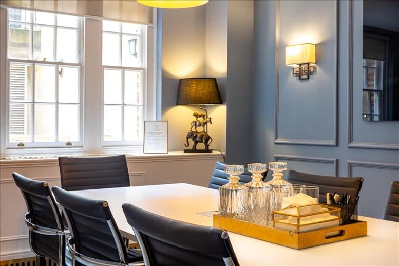 Photo of Office Space on 49 Grosvenor Street - Mayfair
