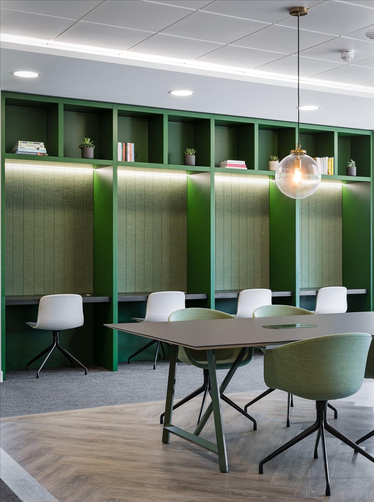 Photo of an office at 4 Longwalk, Stockley Park UB11 1FE