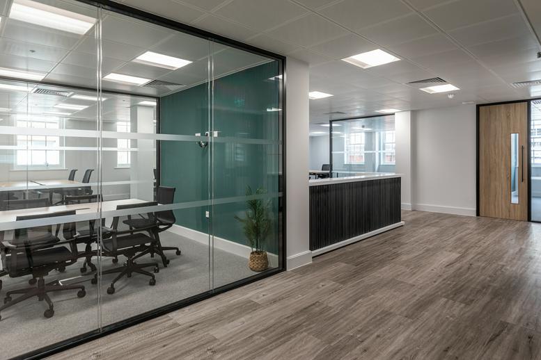Photo of an office at 4 Matthew Parker Street SW1H 9NP