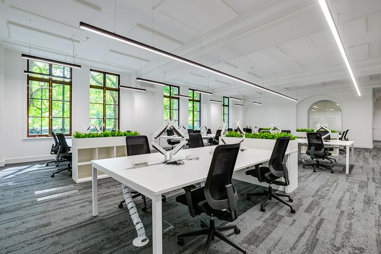 Photo of the office space available at 4 Millbank SW1P 3LL