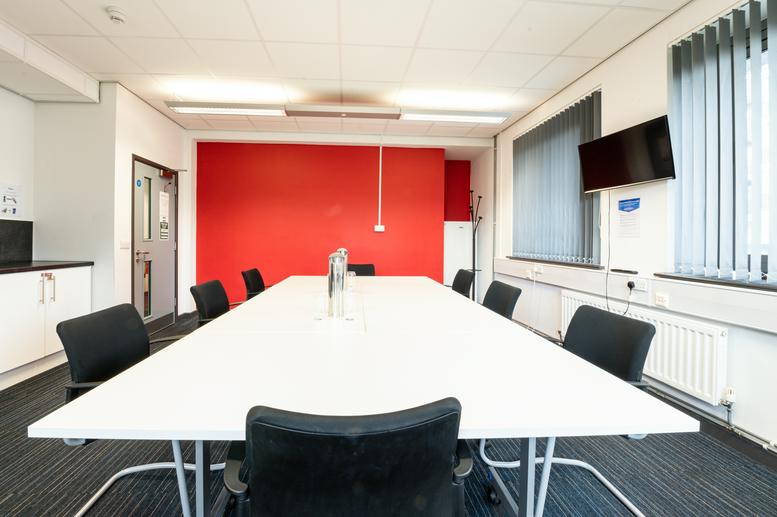 Photo of an office at 50 Cambridge Road IG11 8FG