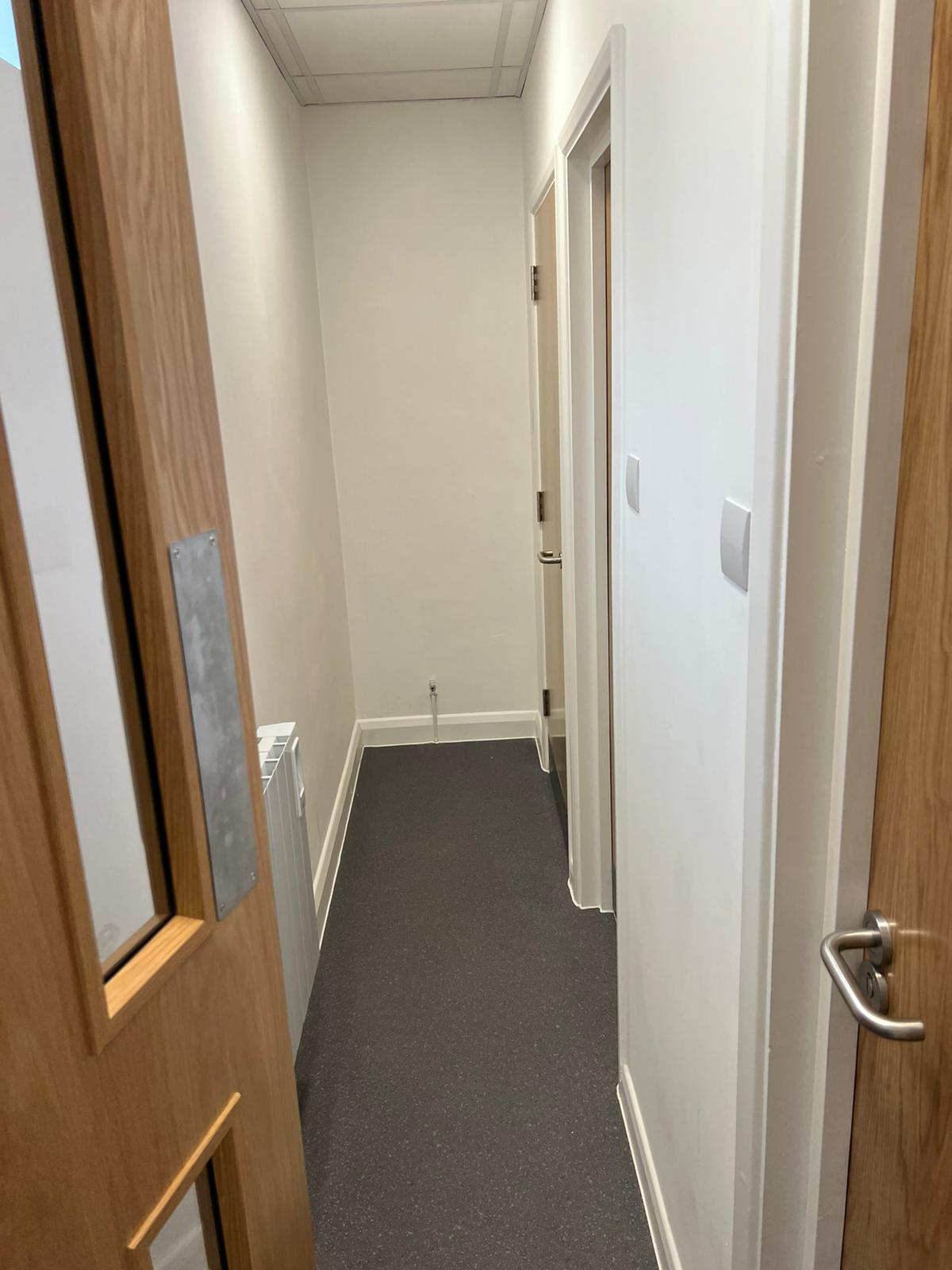 Photo of the workspace available at 53 Duke Street cm1 1ja