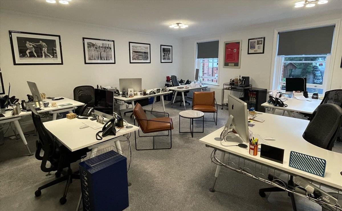 Facilities furnishings & layout of the office for rent at 55 Chislehurst Road, Chislehurst BR7 5NP