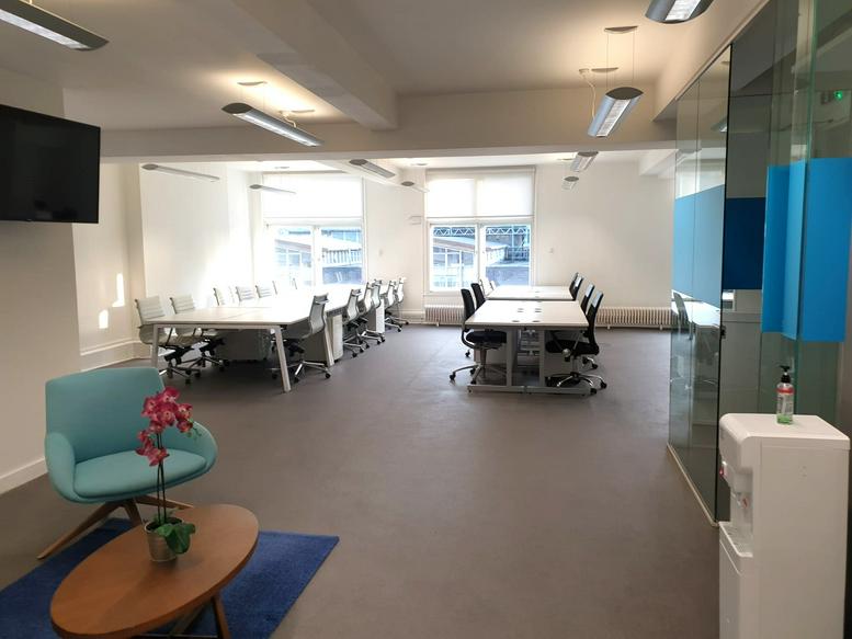 Photo of an office at 57-61, Charterhouse Street EC1M 6HA