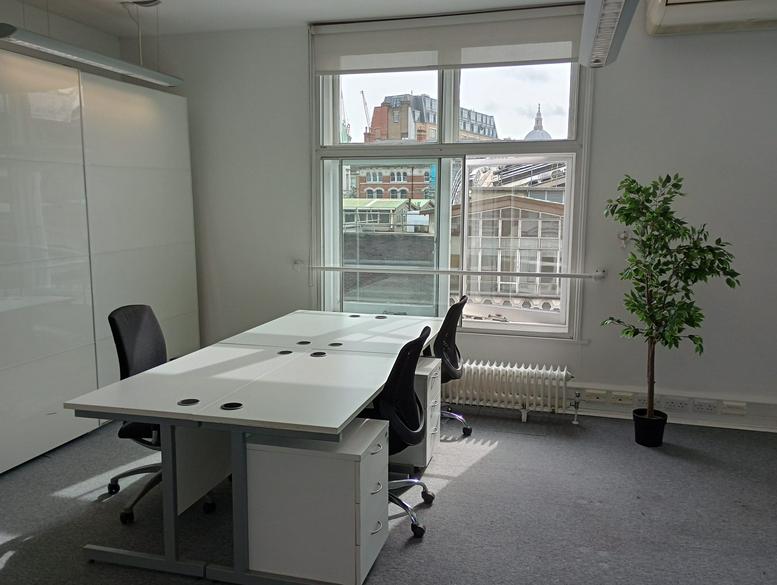 Photo of an office at 57-61, Charterhouse Street EC1M 6HA