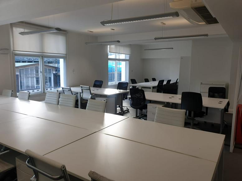Photo of an office at 57-61, Charterhouse Street EC1M 6HA
