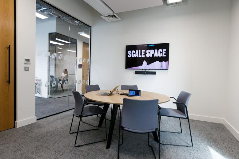 Photo of an office at 58, Wood Lane W12 7RZ