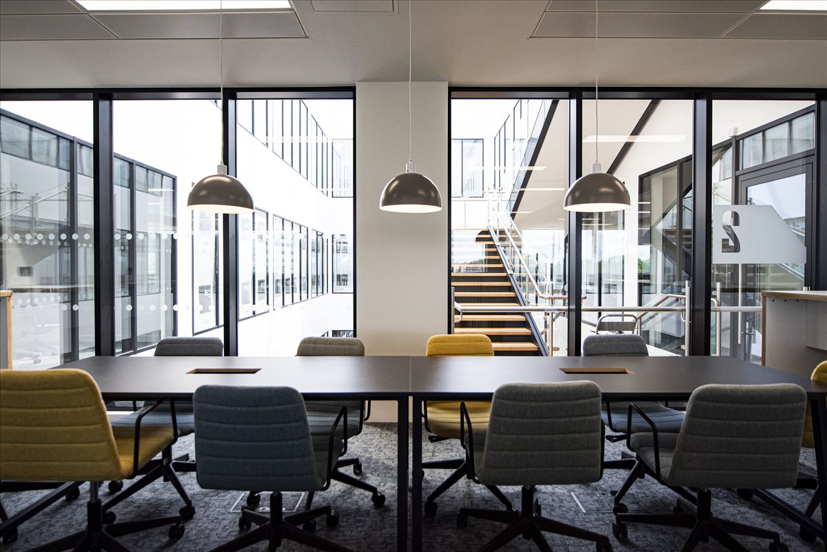 Photo of an office at 58 Wood Lane W12 7RZ