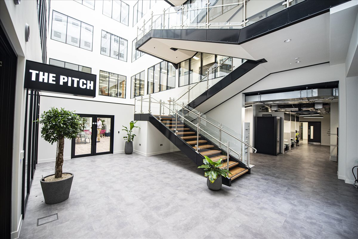 Photo of an office at 58 Wood Lane W12 7RZ