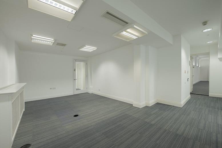 Image of an office at 59 Grosvenor Street W1K 3HZ