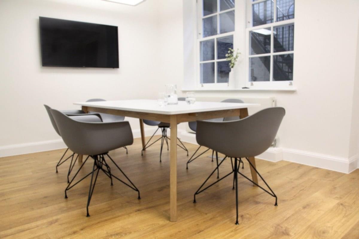 Photo of the office space available at 5 Margaret Street, Fitzrovia W1W 8RG