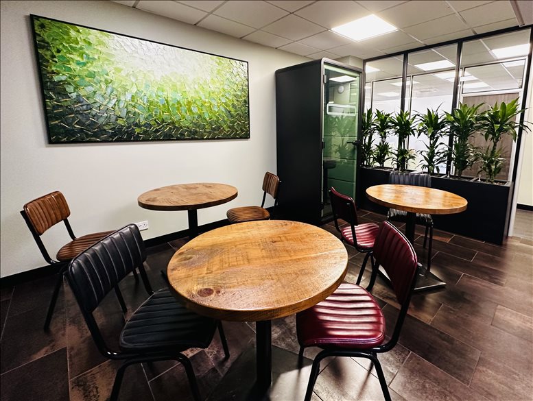 Image of the workspace at 5 St John's Lane EC1M 4BH